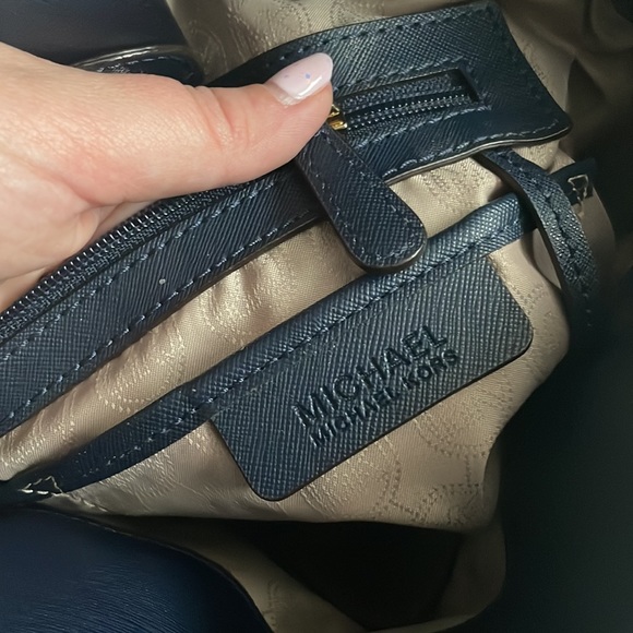 Navy “Hamilton” Bag - Picture 7 of 7